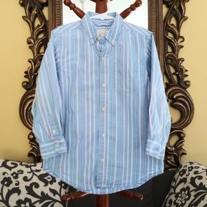 2/$20 PLACE boys long sleeve shirt. Size 6